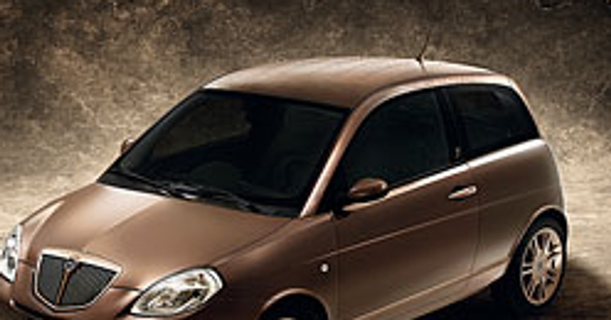 Paryż 2008: Lancia Ypsilon Versus -  wersja limitowana w stylu stylu Versace