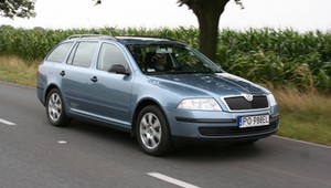 Najlepsze używane rodzinne kombi za 20-25 tys. zł - TOP 10
