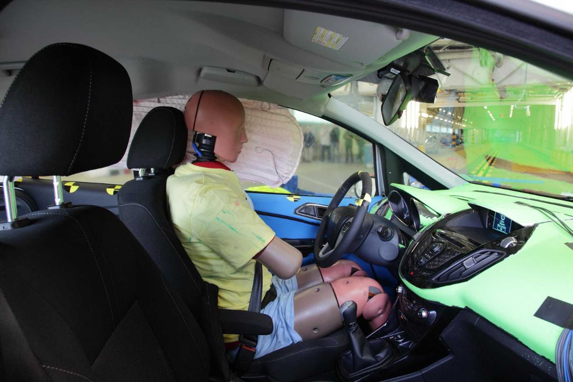 Czy nowy Ford B-MAX jest bezpieczny?