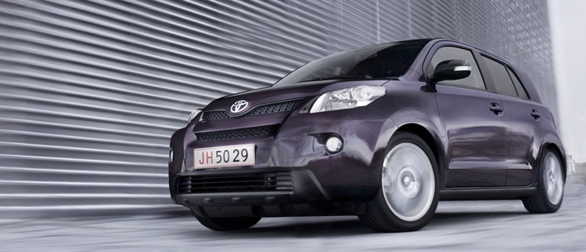 Paryż 2008: Toyota Urban Cruiser – miejski crossover z napędem 4x4 i nowym silnikiem 1,33 Dual VVT-i