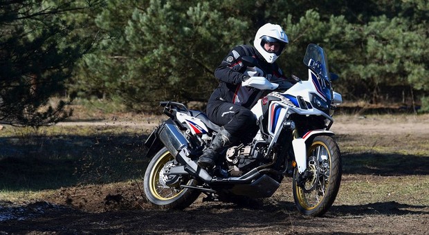 Honda CRF1000L Africa Twin - Jesteś legendą