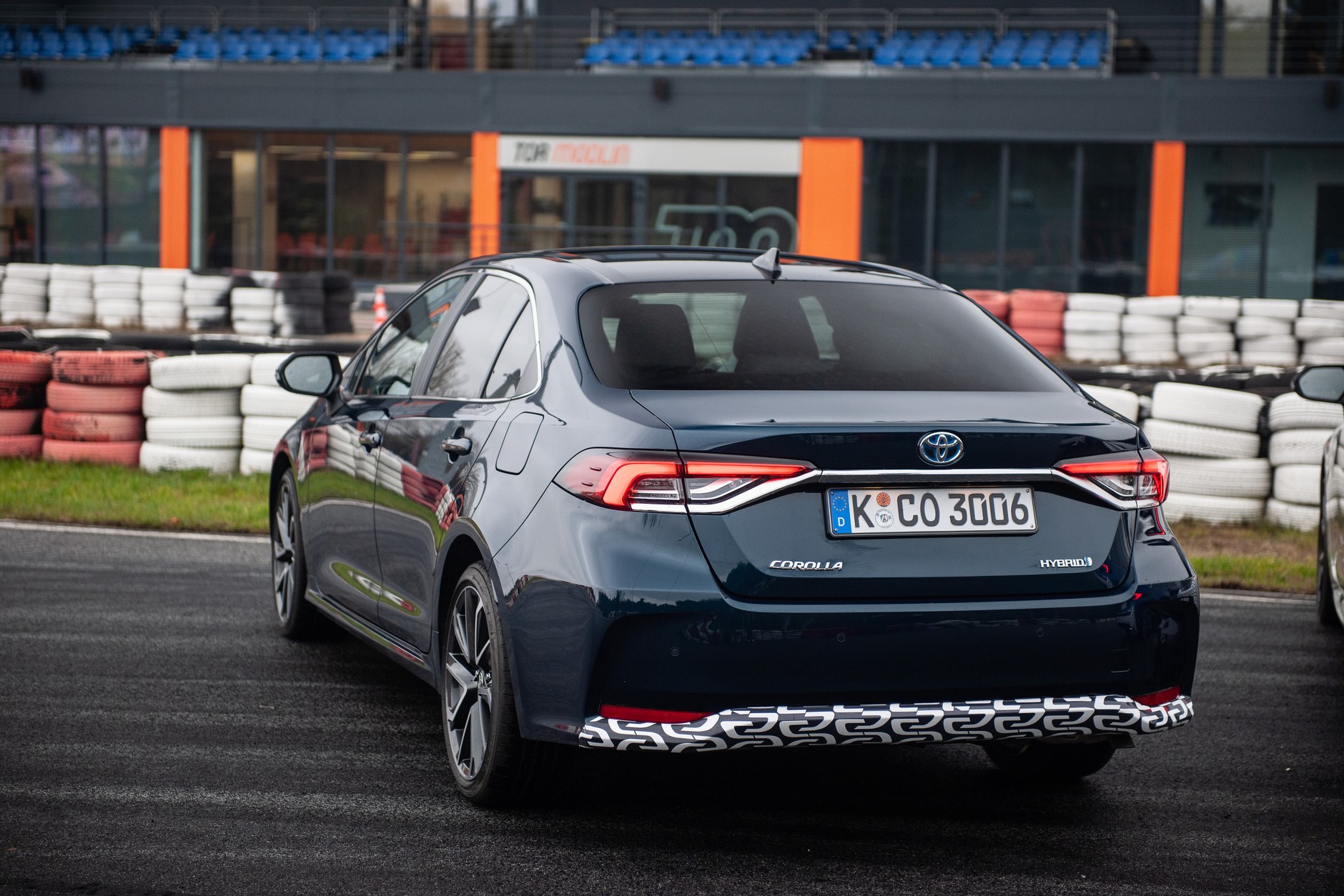 Trzy generacje hybrydowego napędu Toyoty