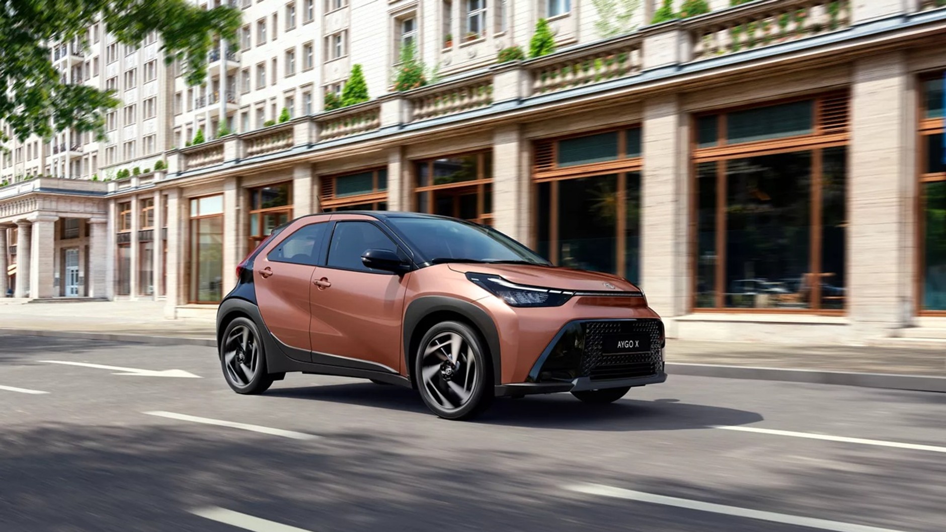 Nowe Aygo X Hybrid