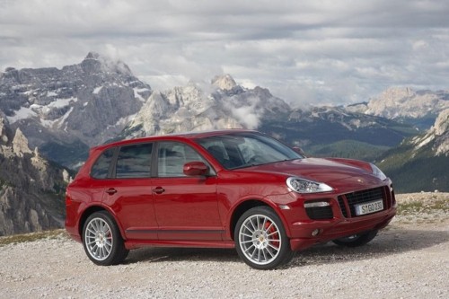Szybkie Cayenne GTS