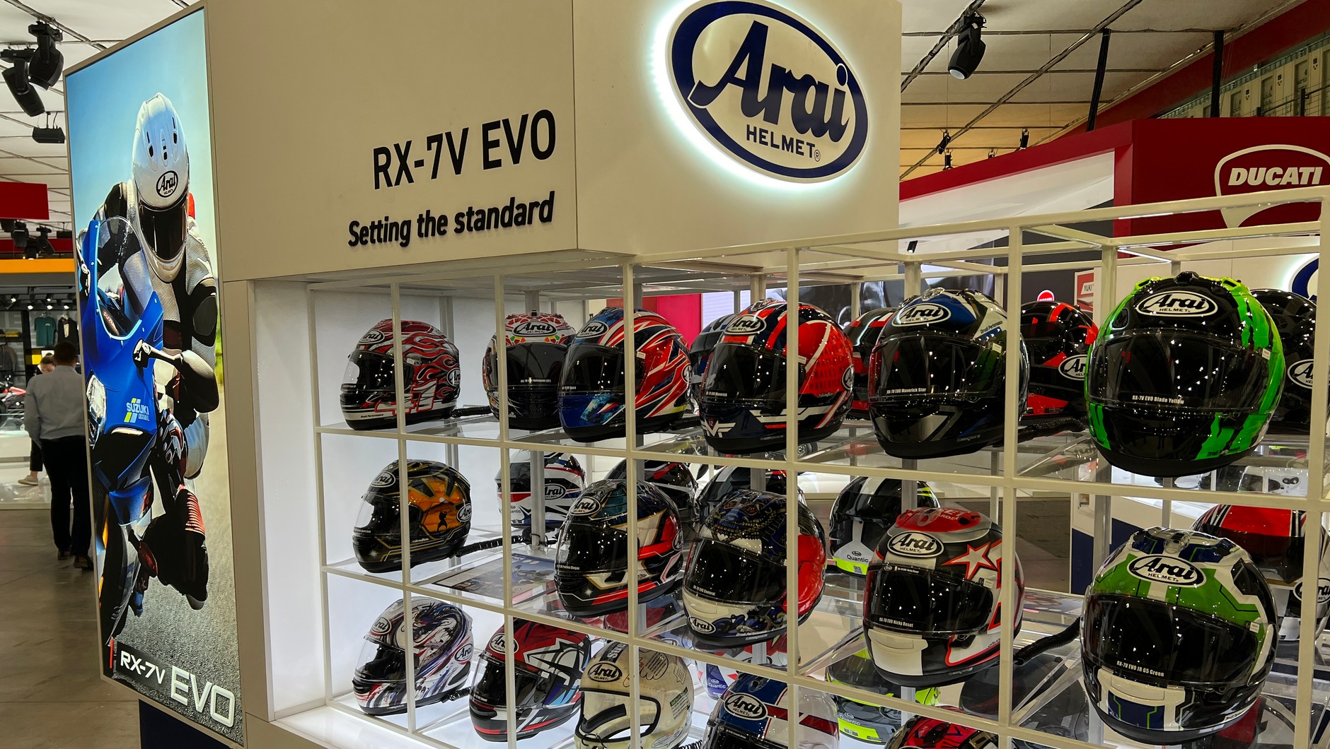 Wystawa motocyklowa EICMA 23