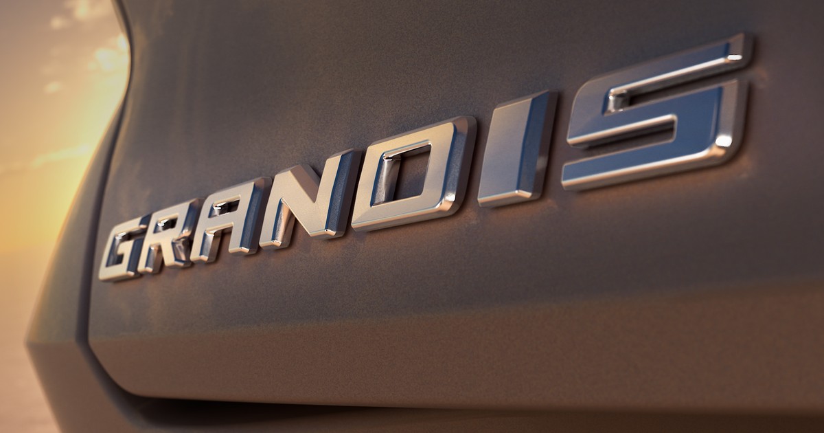Mitsubishi Grandis 2025 teaser