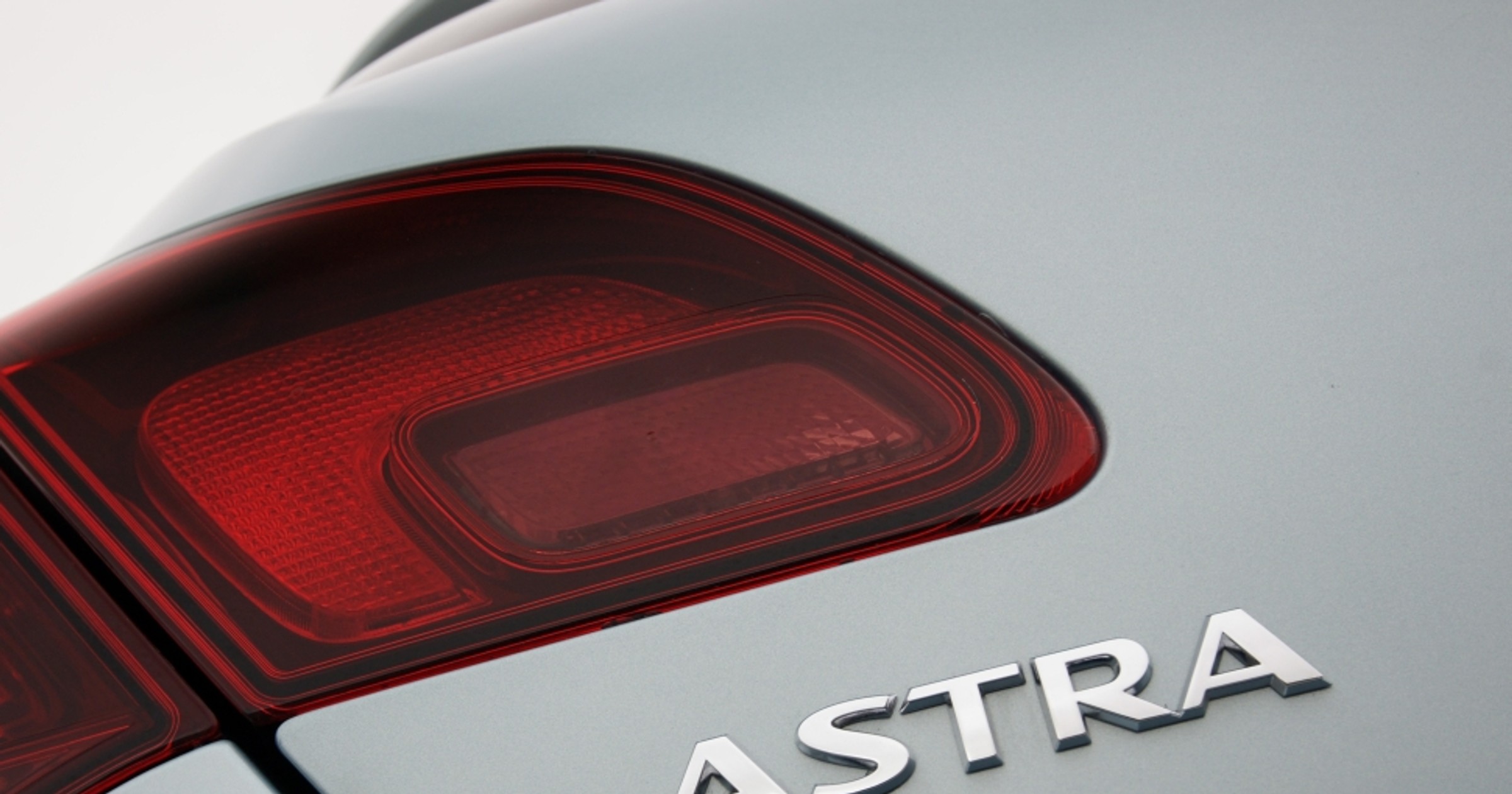 Opel Astra - 5 gwiazdek w testach Euro NCAP