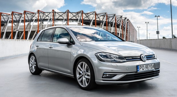 Volkswagen Golf 1.5 TSI Bluemotion - wyższa szkoła downsizingu | TEST