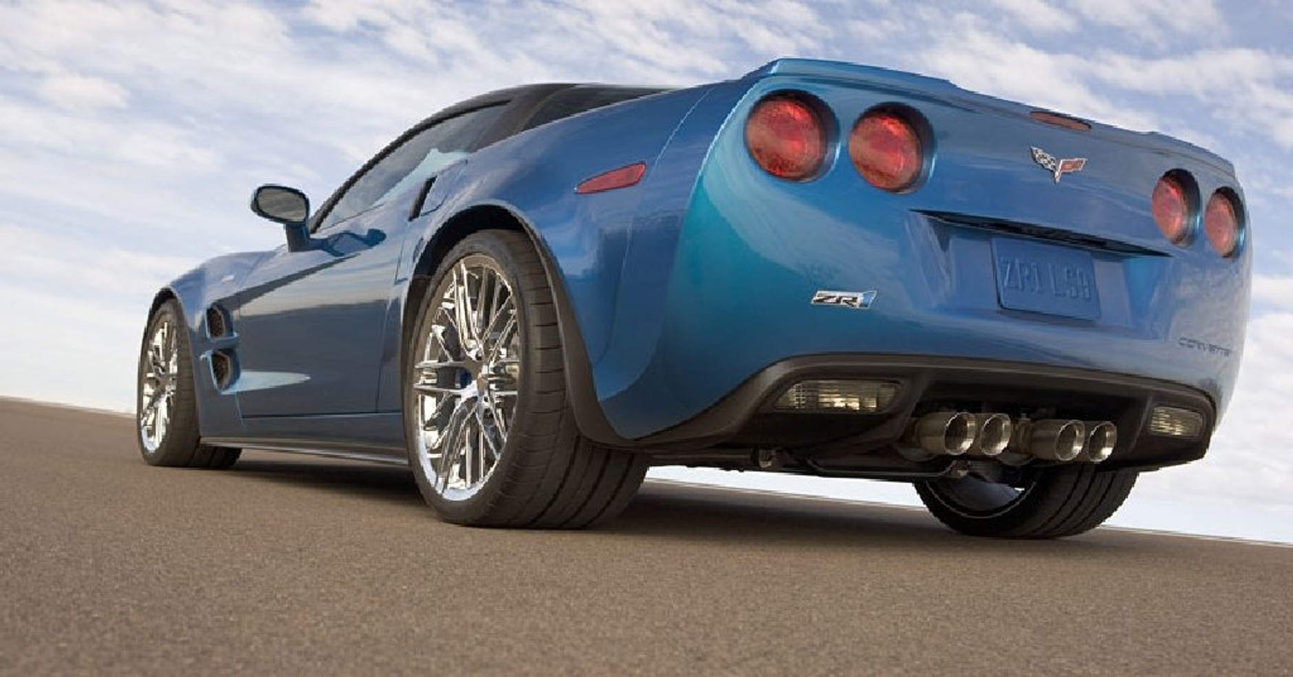 Chevrolet Corvette - Rakieta amerykańskich szos