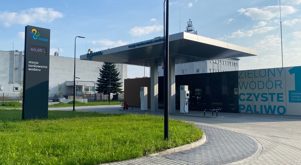 Stacja wodorowa NESO. Pierwsza stacja tankowania wodoru w Polsce