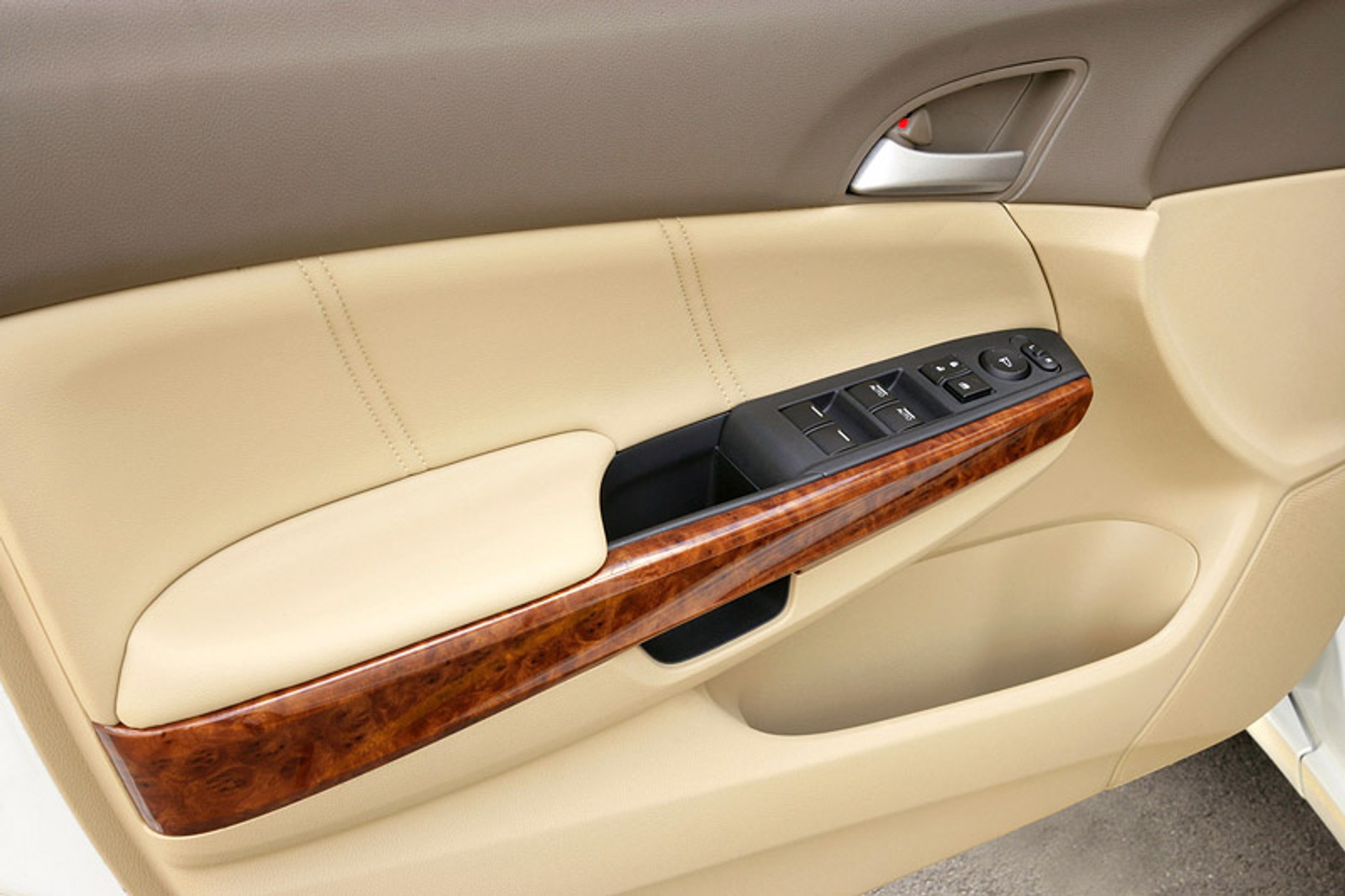 Nowa Honda Accord dla rynku północnoamerykańskiego