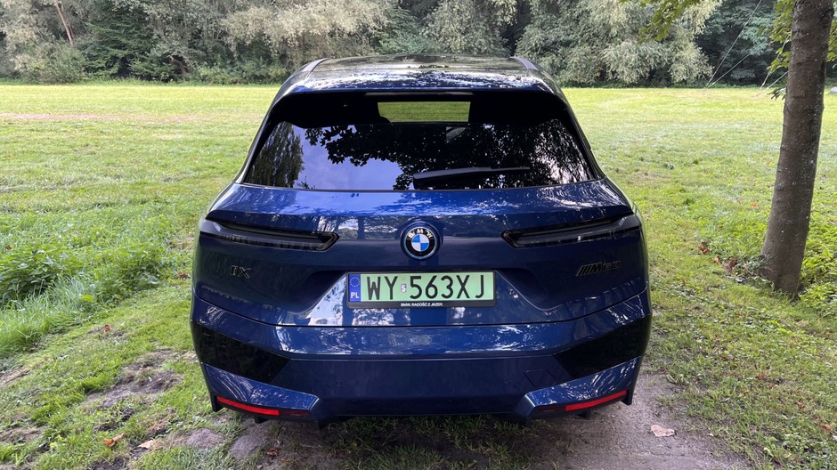 BMW iX M60