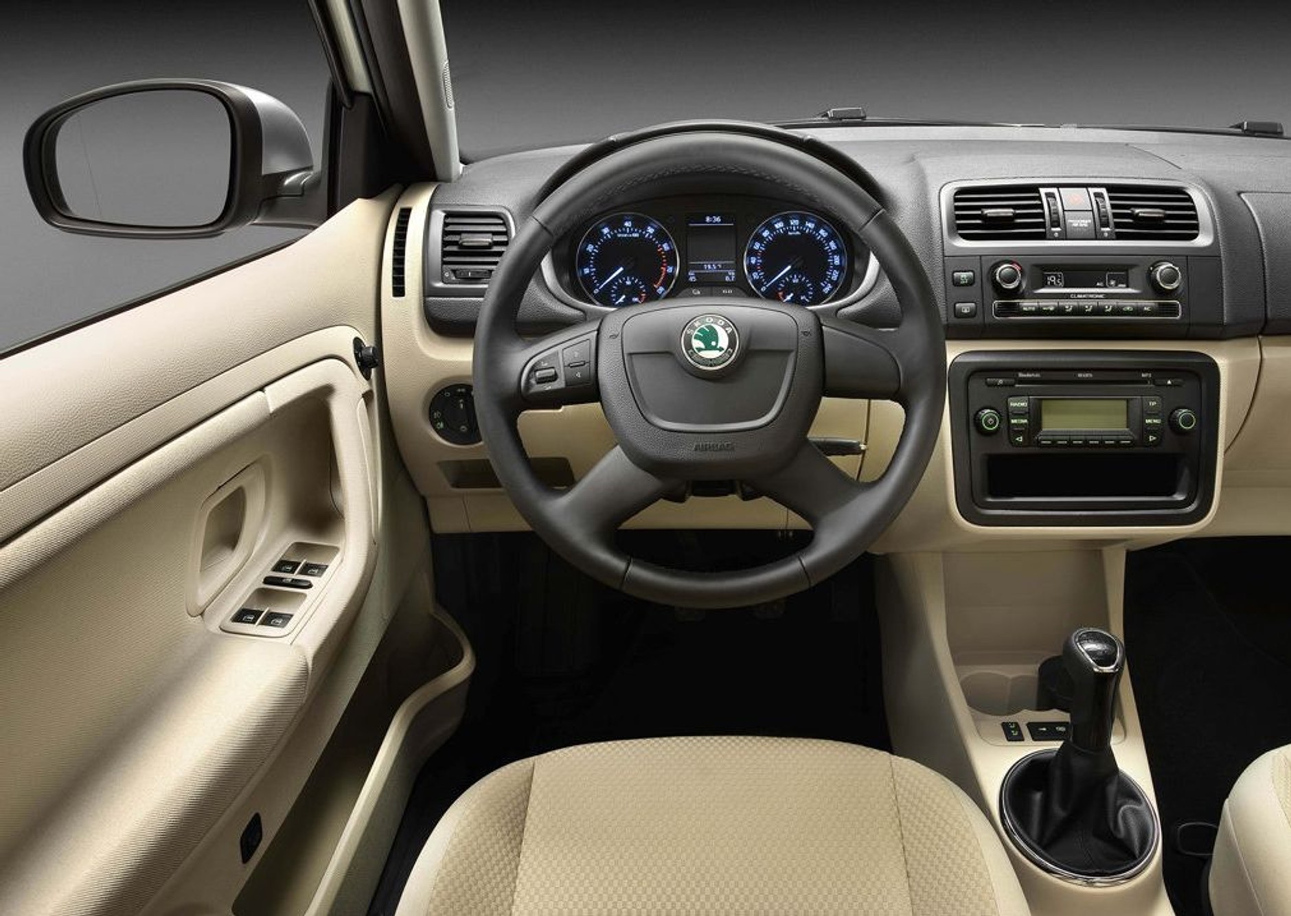 Nowa Skoda Fabia rok modelowy 2011 od 37 tys. zł