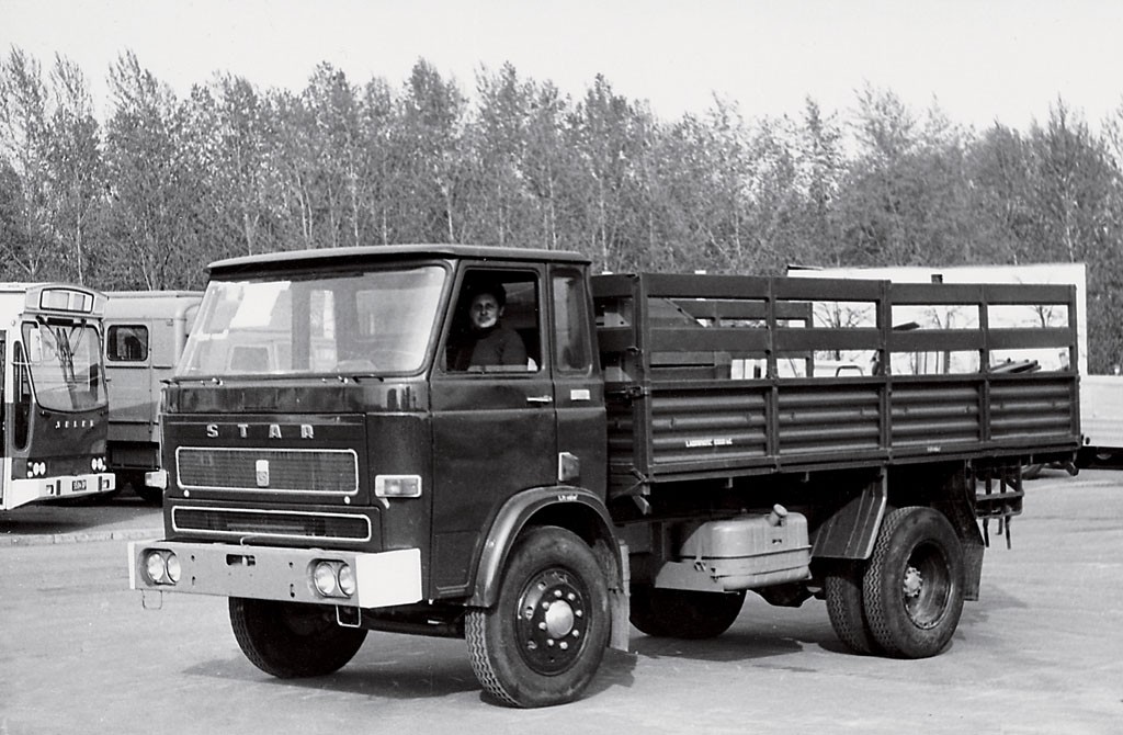 Star-200