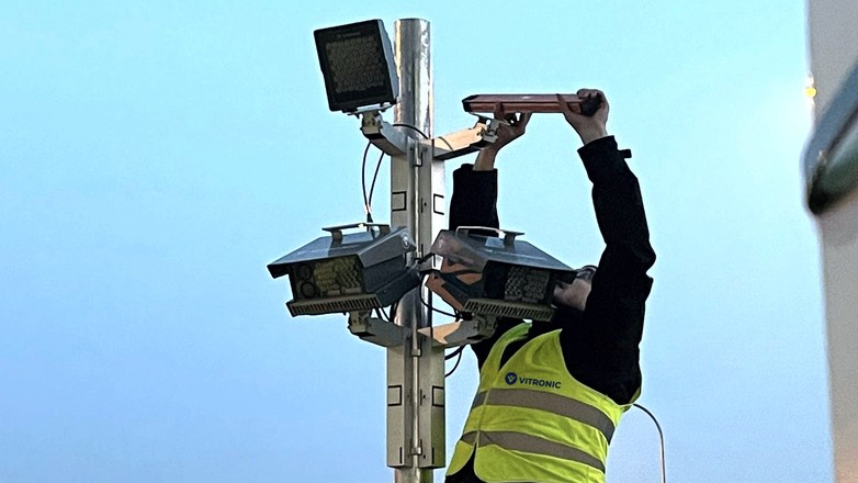 Kamery do kontroli opłat systemu e-TOLL