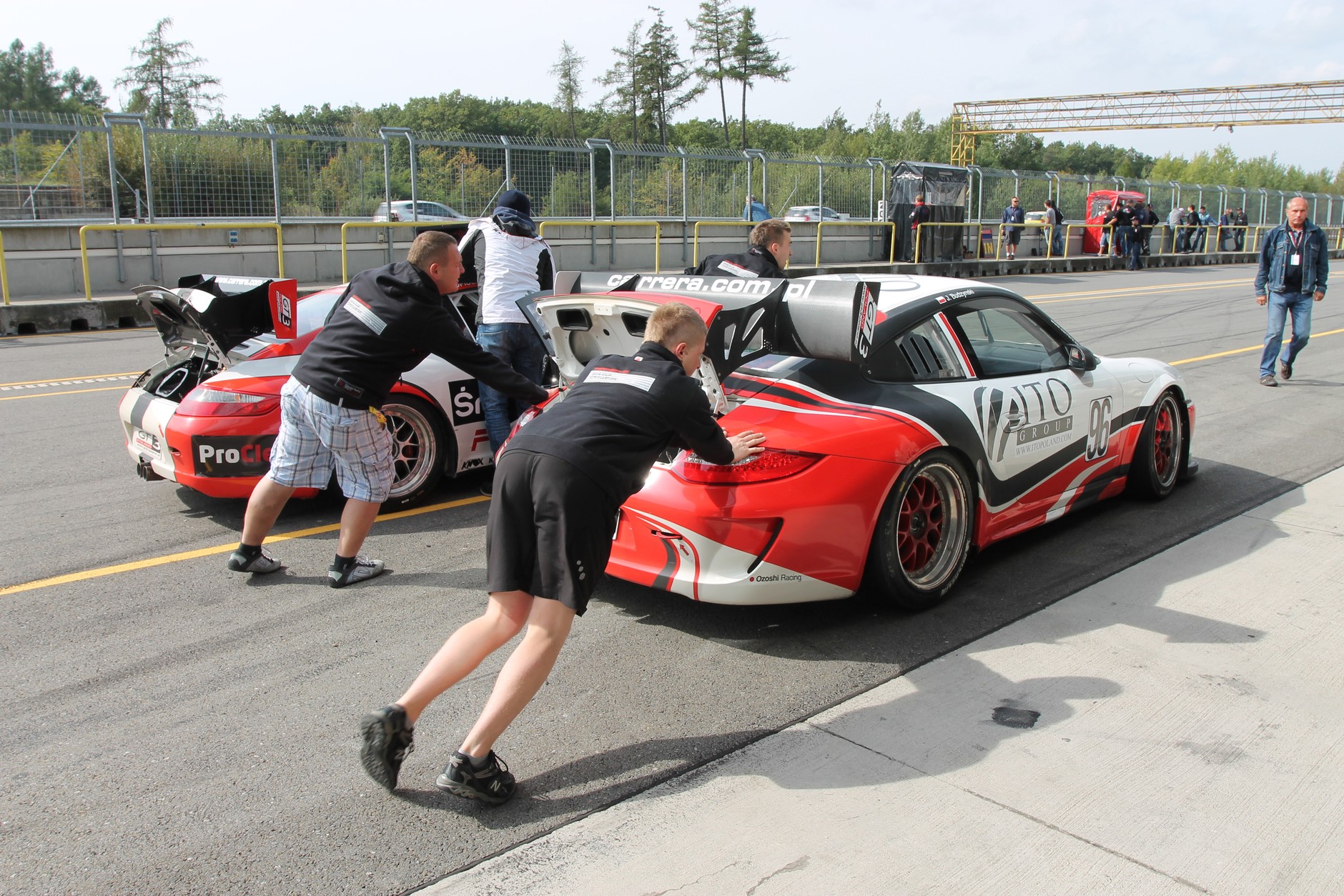 Brno 2012 - wyścigi od kuchni