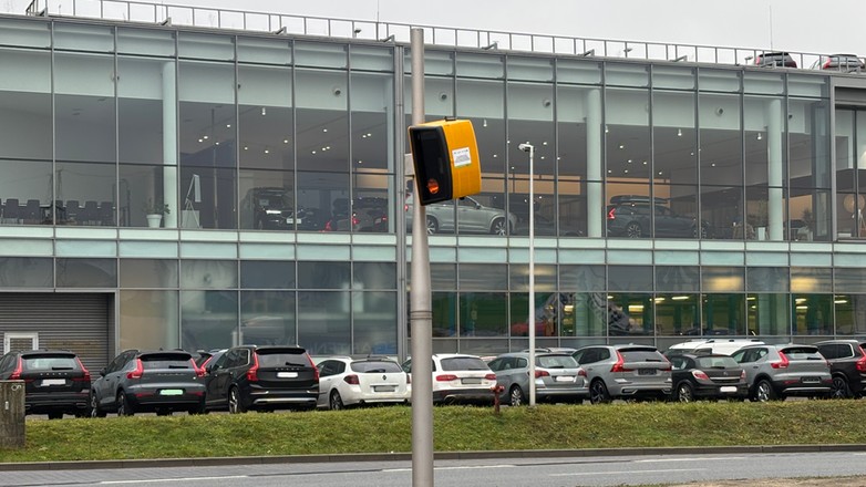 Fotoradar TraffiStar SR390