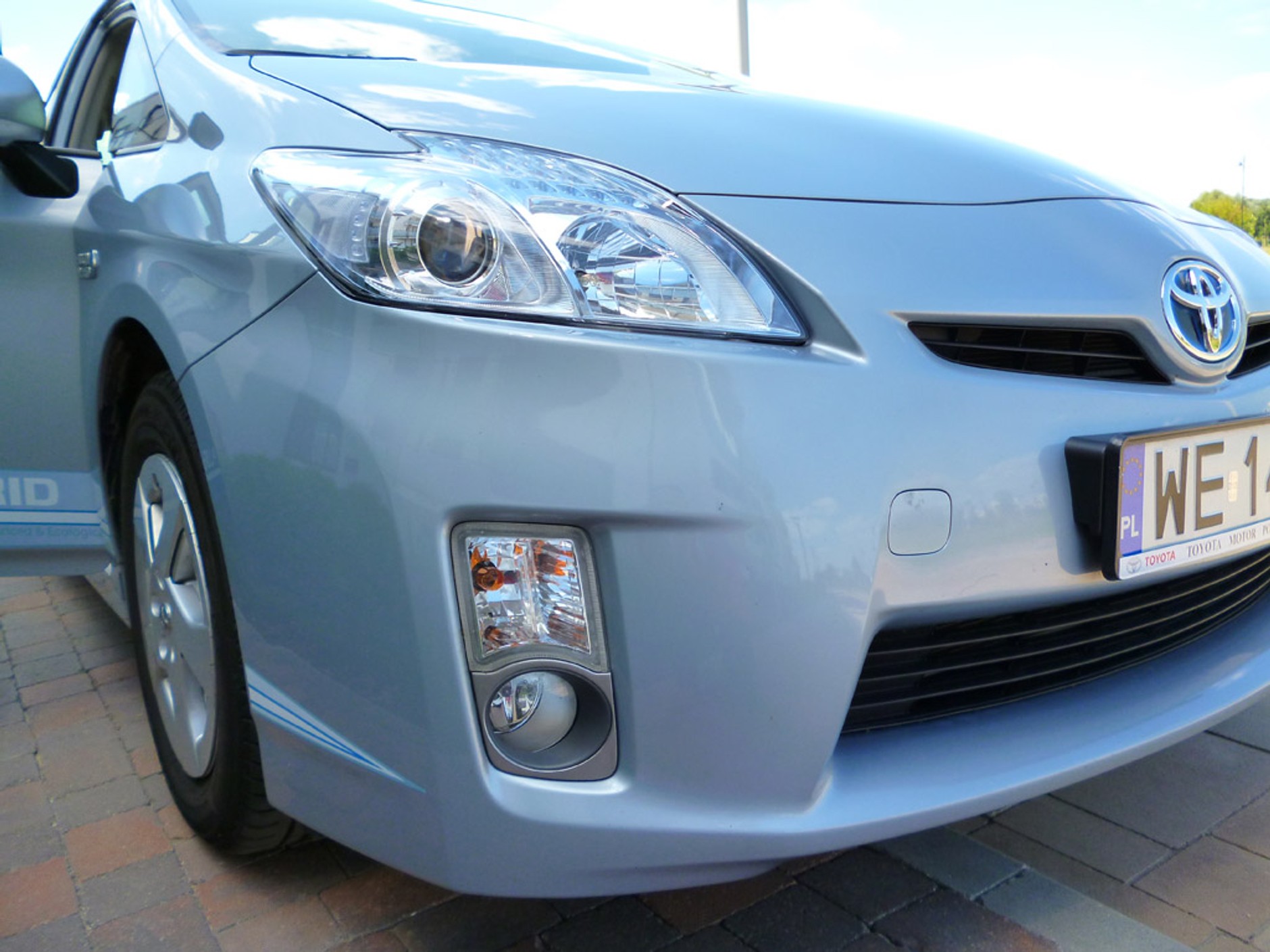 Mówisz hybryda, myślisz Prius