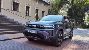 Dacia Duster wjeżdża w 2025 r. z nowym cennikiem. Podwyżki, ale nieduże
