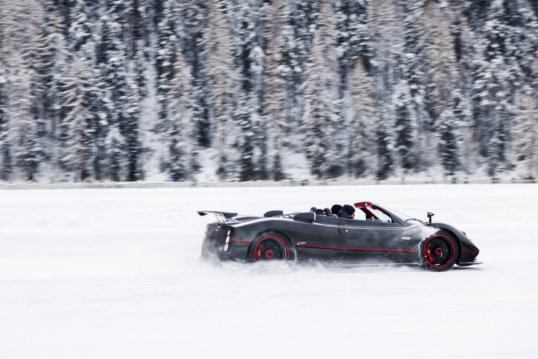 Międzynarodowy konkurs elegancji THE ICE w Sankt Moritz w Szwajcarii