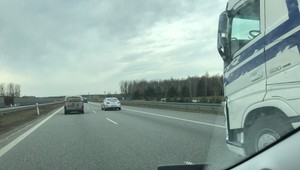 Zakaz wyprzedzania ciężarówek na autostradach - kierowcy na cenzurowanym