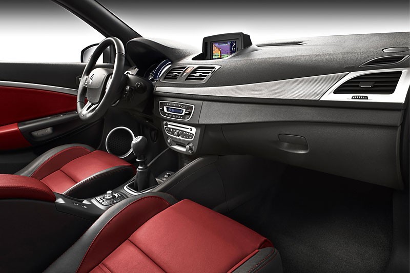 Renault Mégane CC: Nové kupé-kabrio dostane dvouspojkovou převod