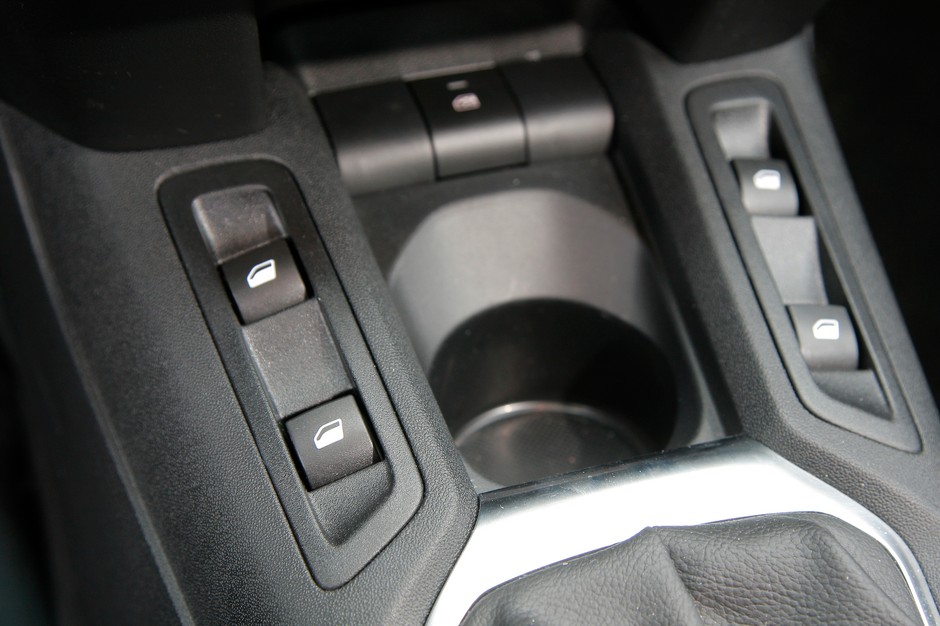 Peugeot 301 1.2 Pure Tech