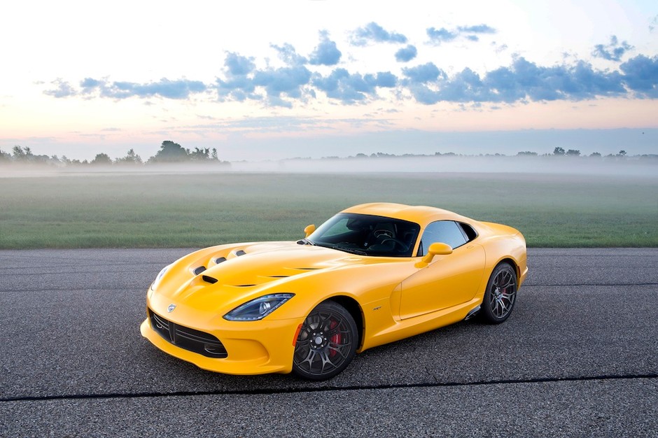 SRT Viper: amerykański drapieżnik