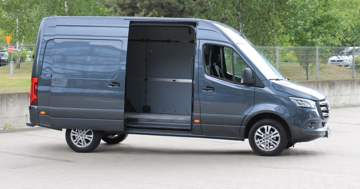 Mercedes Sprinter 319 CDI Furgon