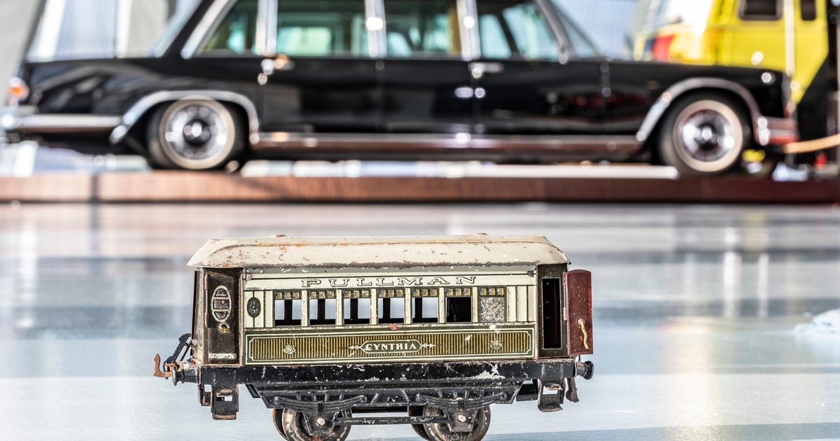 Mercedes Pullman