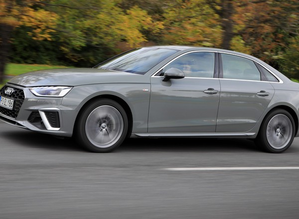 Audi A4 40 TDI quattro - diesel w formie