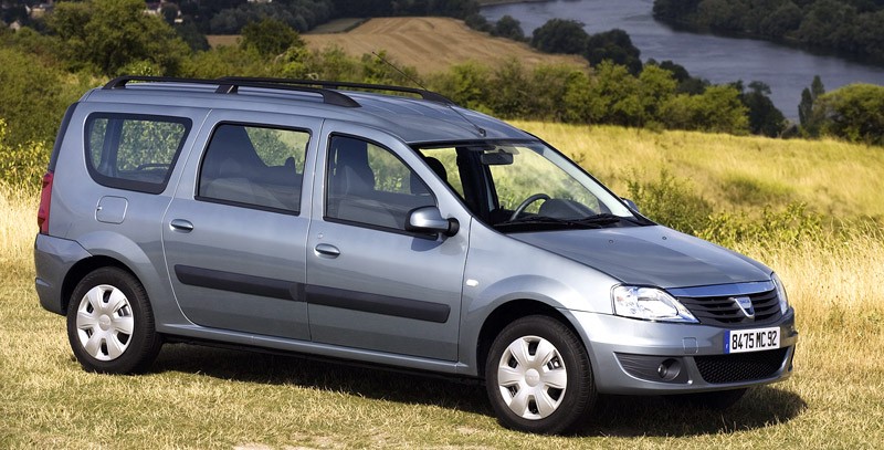 Paryż 2008: Dacia Logan MCV – nowa twarz dla kombi (wideo)