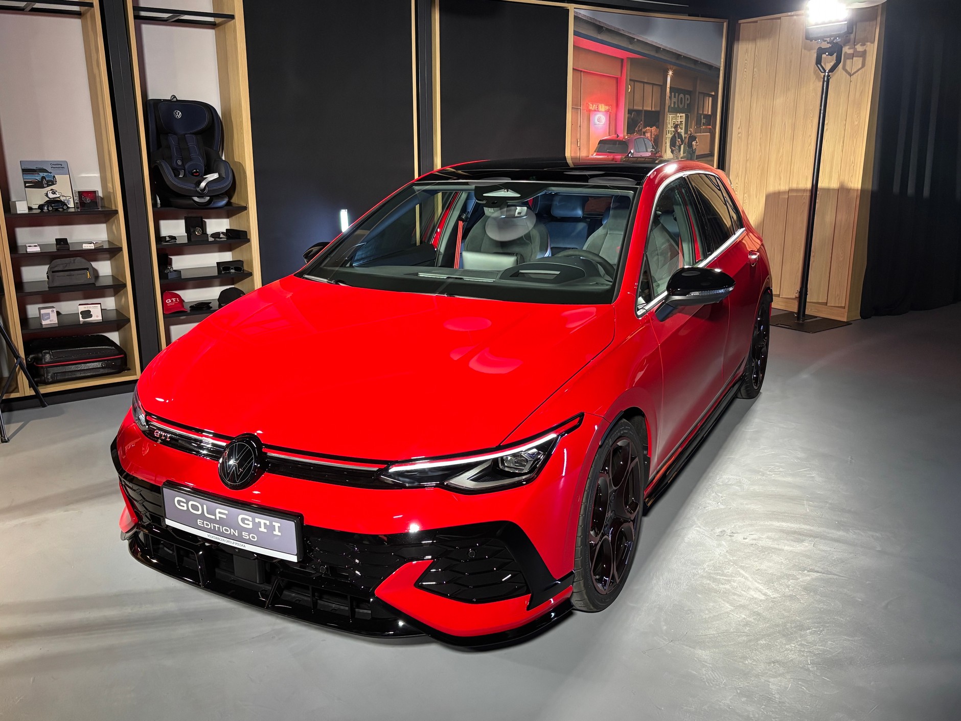 Volkswagen Golf GTI Edition 50