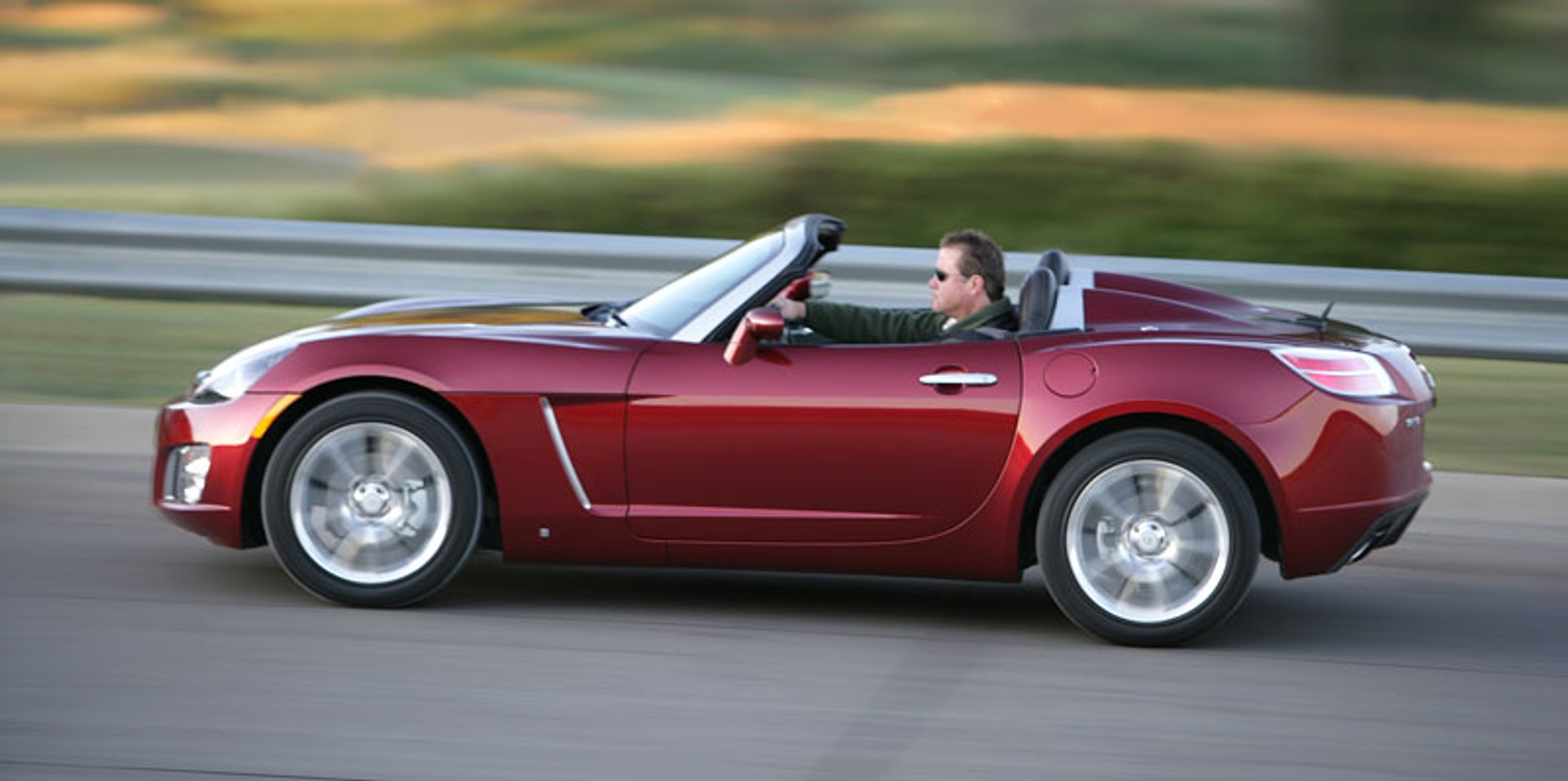 Pontiac Solstice i Saturn Sky: koniec wiatru we włosach (fotogaleria)