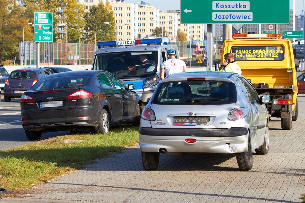Stłuczka z obcokrajowcem - jak załatwić formalności?