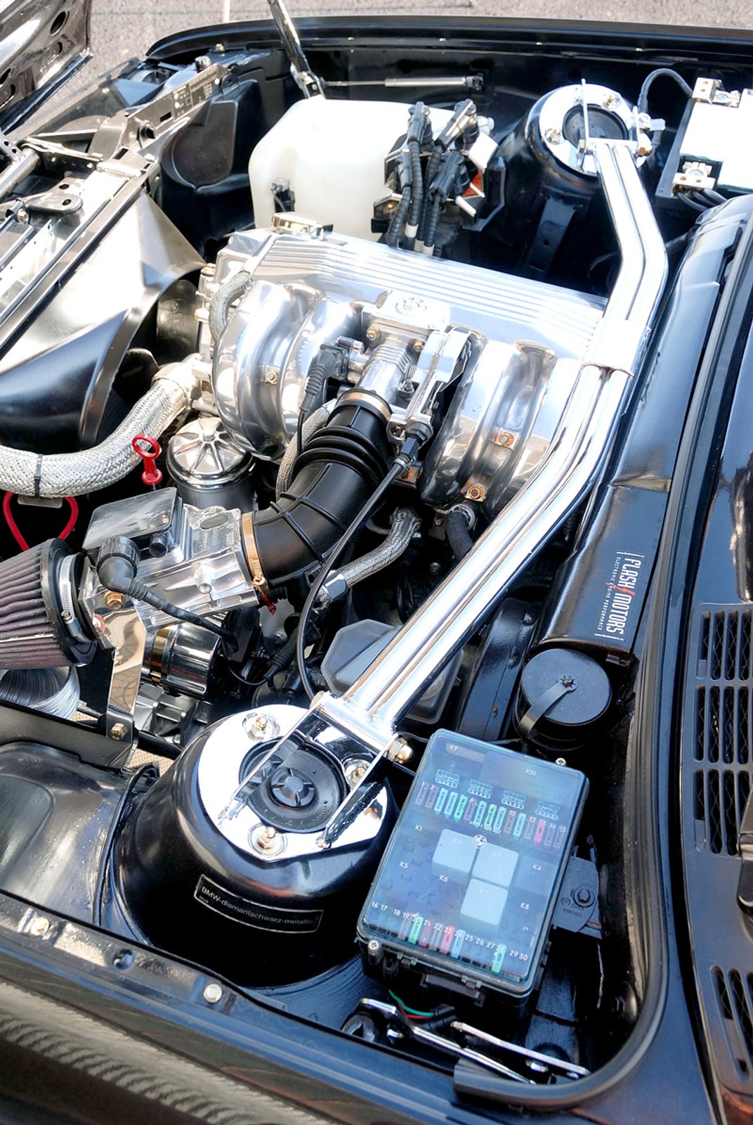 Garaż tunera: BMW 318is – forever young