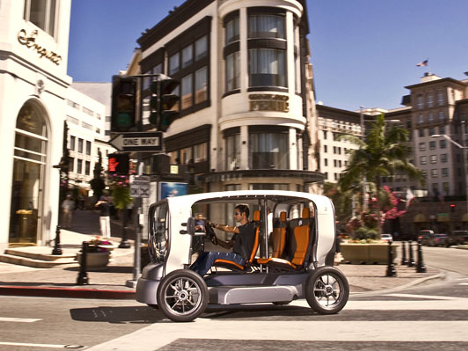 Venturi Automobiles na kalifornijskich drogach