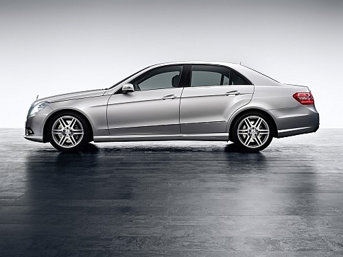 Mercedes Klasy E - Więcej dynamiki dzięki AMG