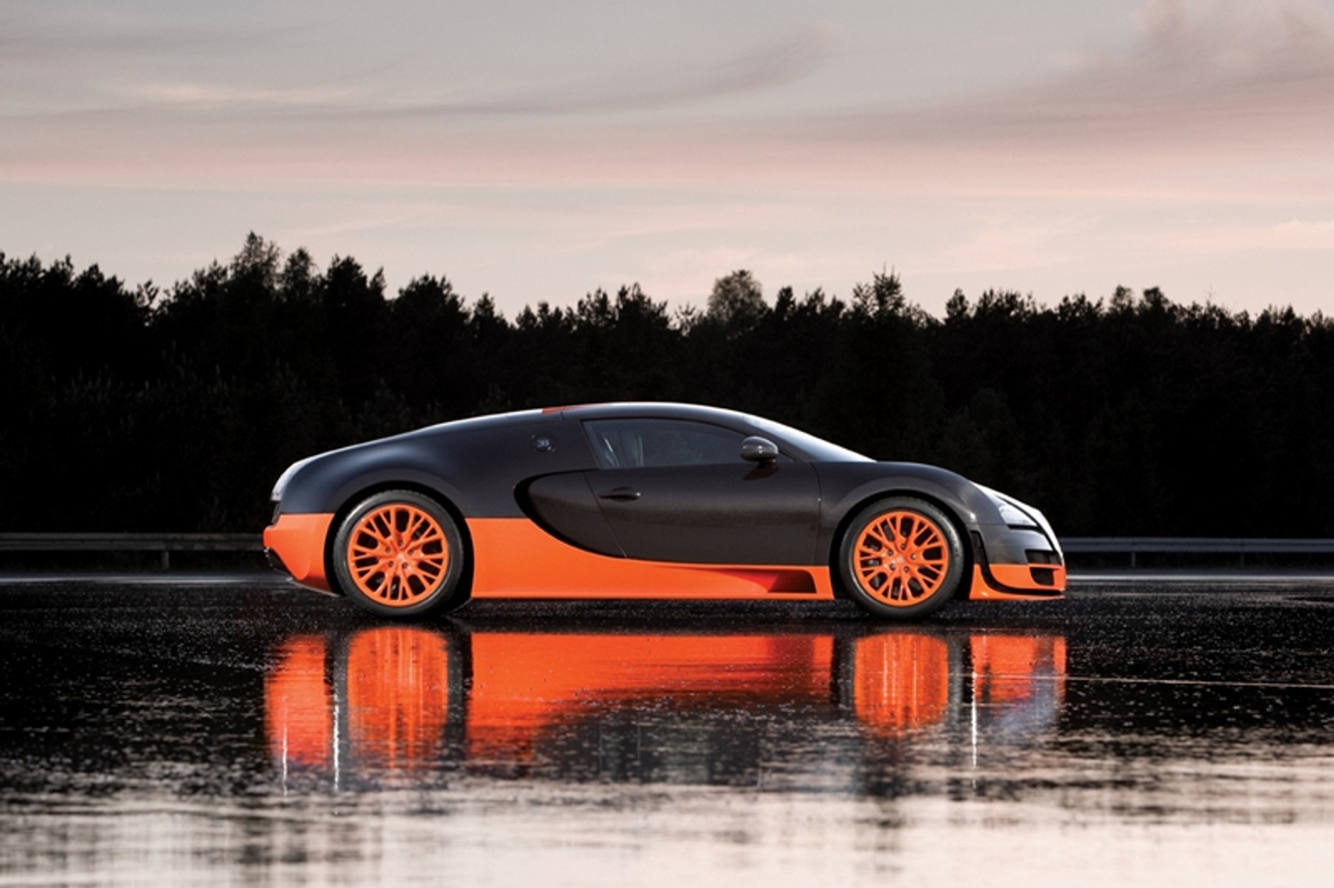 Bugatti Veyron Super Sport jest jeszcze szybszy niż zwykły model