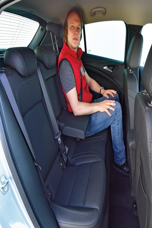 Porównanie: Ford Focus, Kia Ceed, Opel Astra i Renault Megane