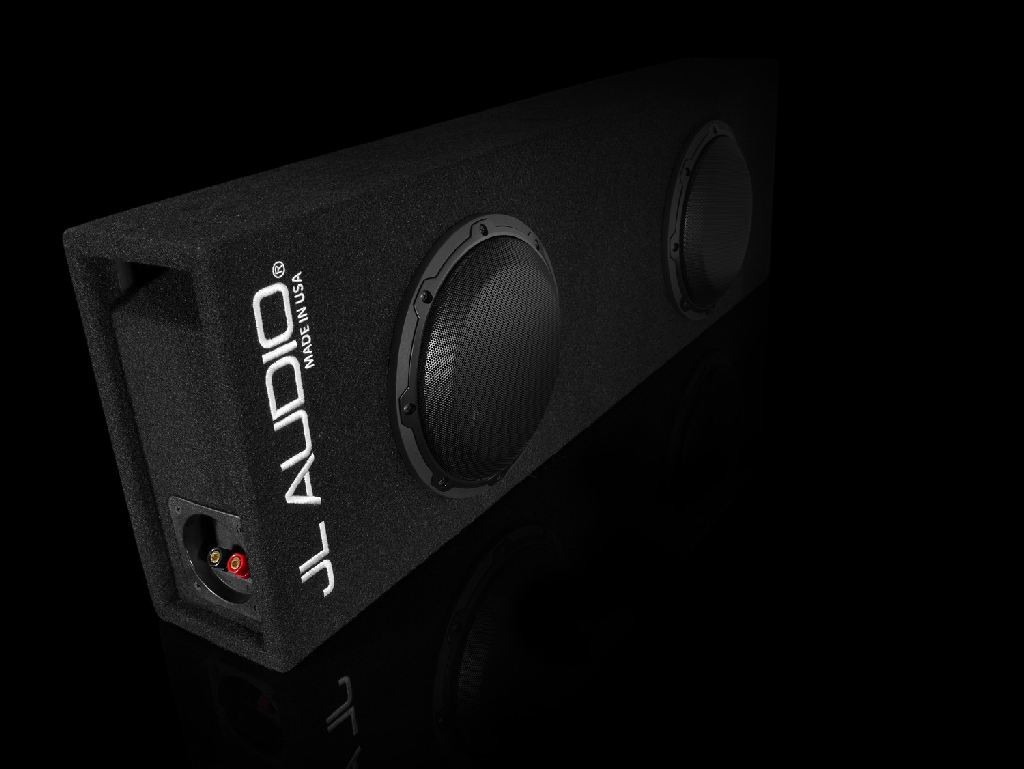 Za wersję JL Audio MicroSub z jednym głośnikiem 20 cm trzeba zapłacić 300 dolarów
