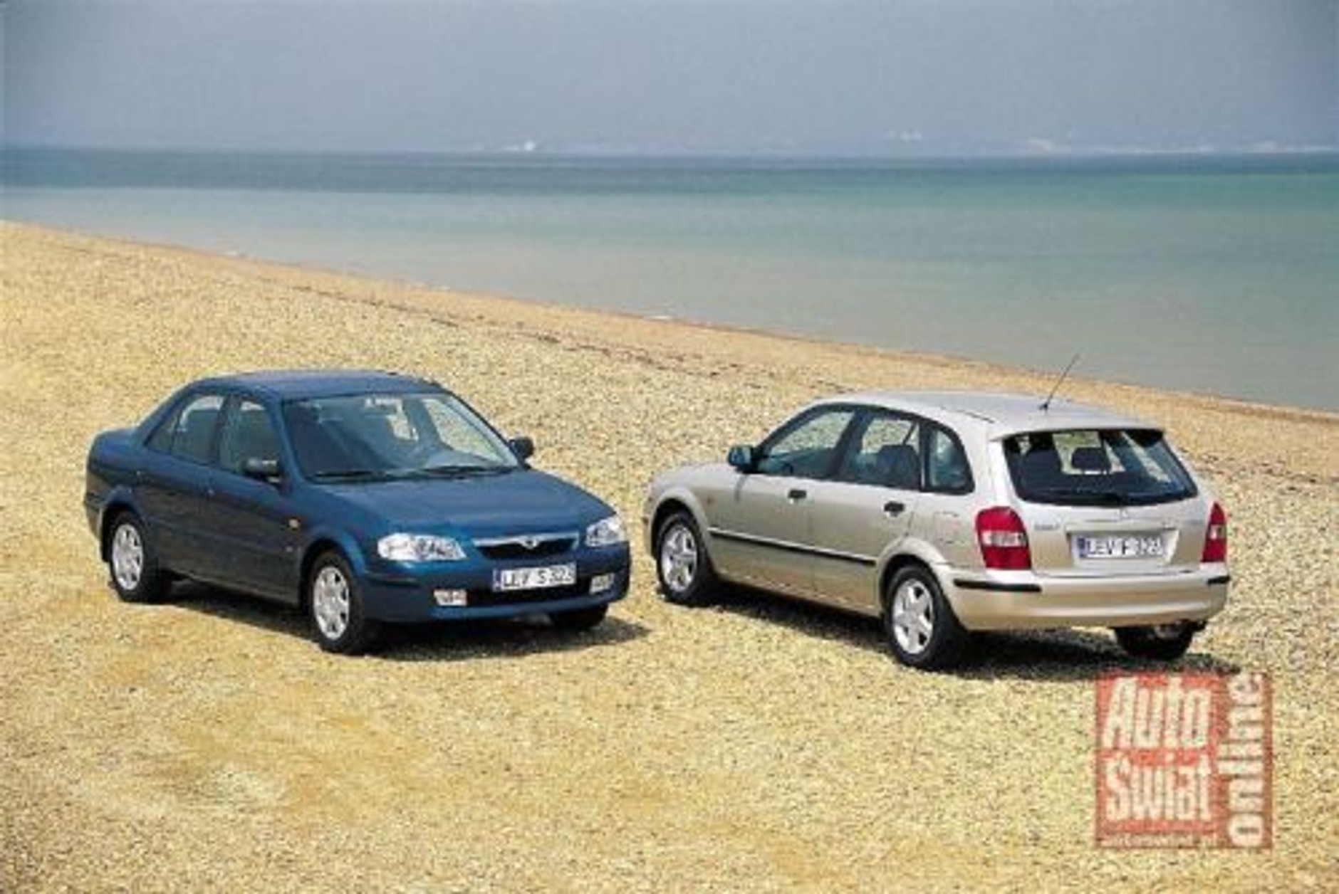 Mazda 323, Toyota Corolla, Nissan Almera - Japończycy rozświetlają mrok