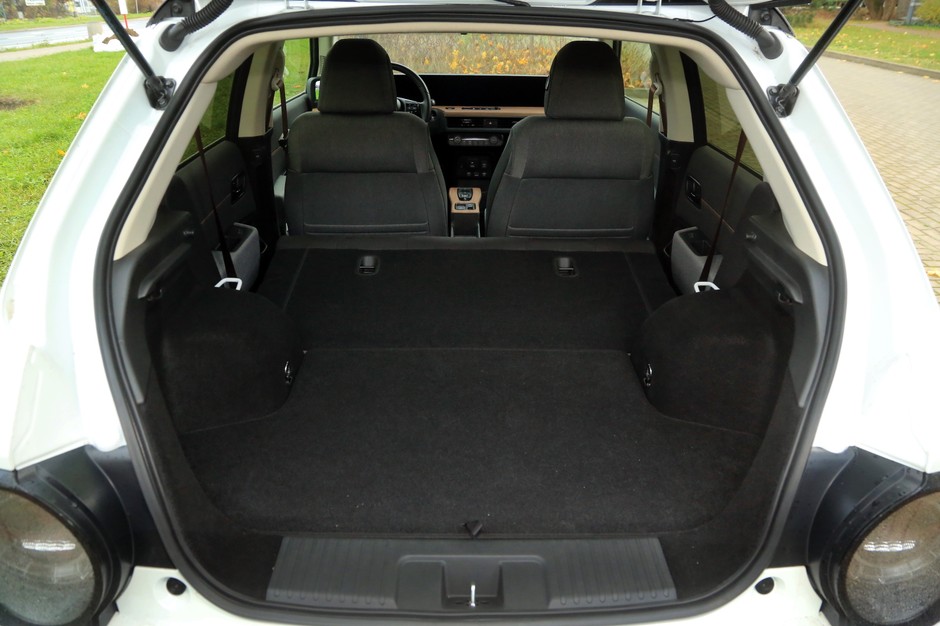 Honda e