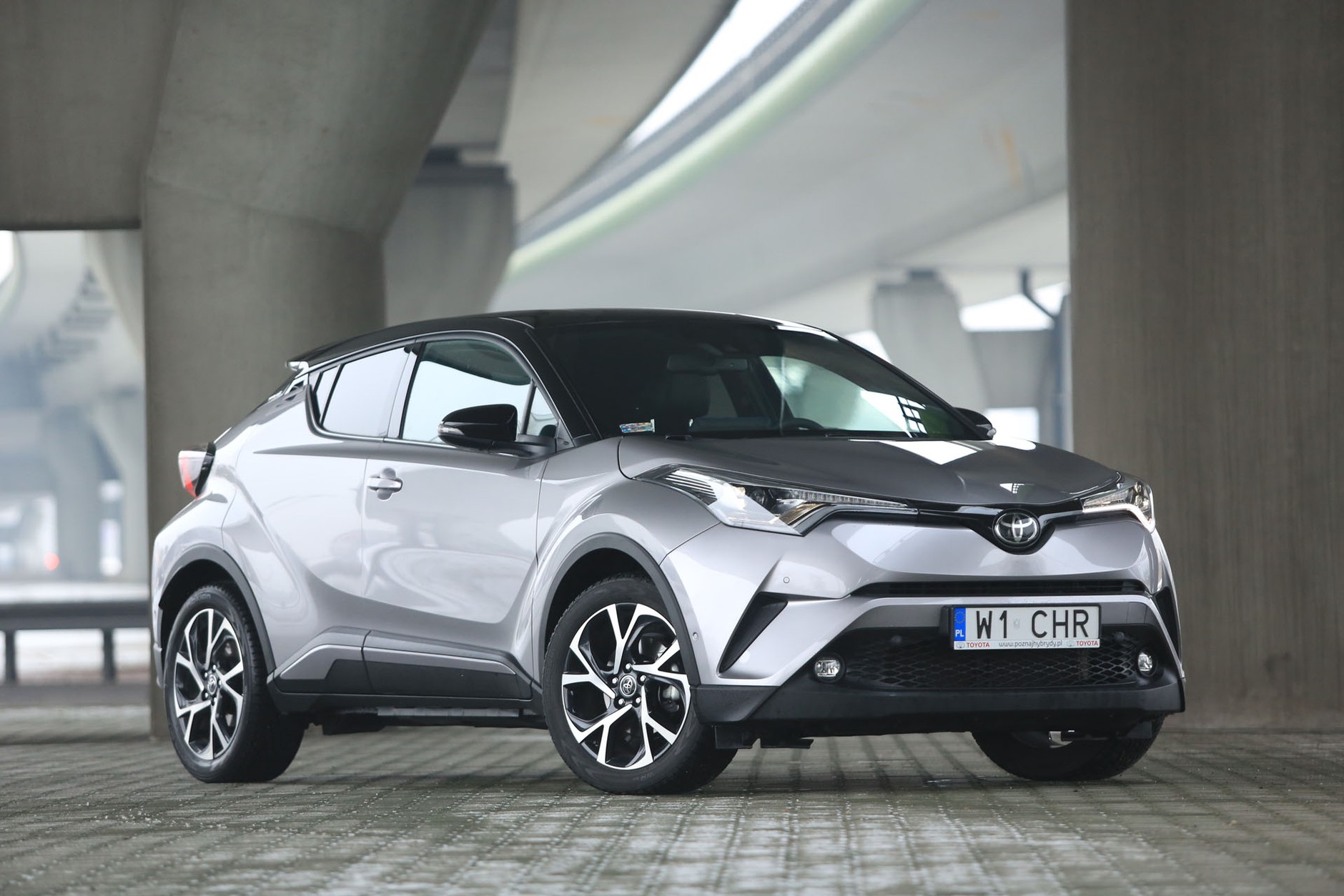 Toyota C-HR 1.2T - dla tych, co lubią się wyróżniać