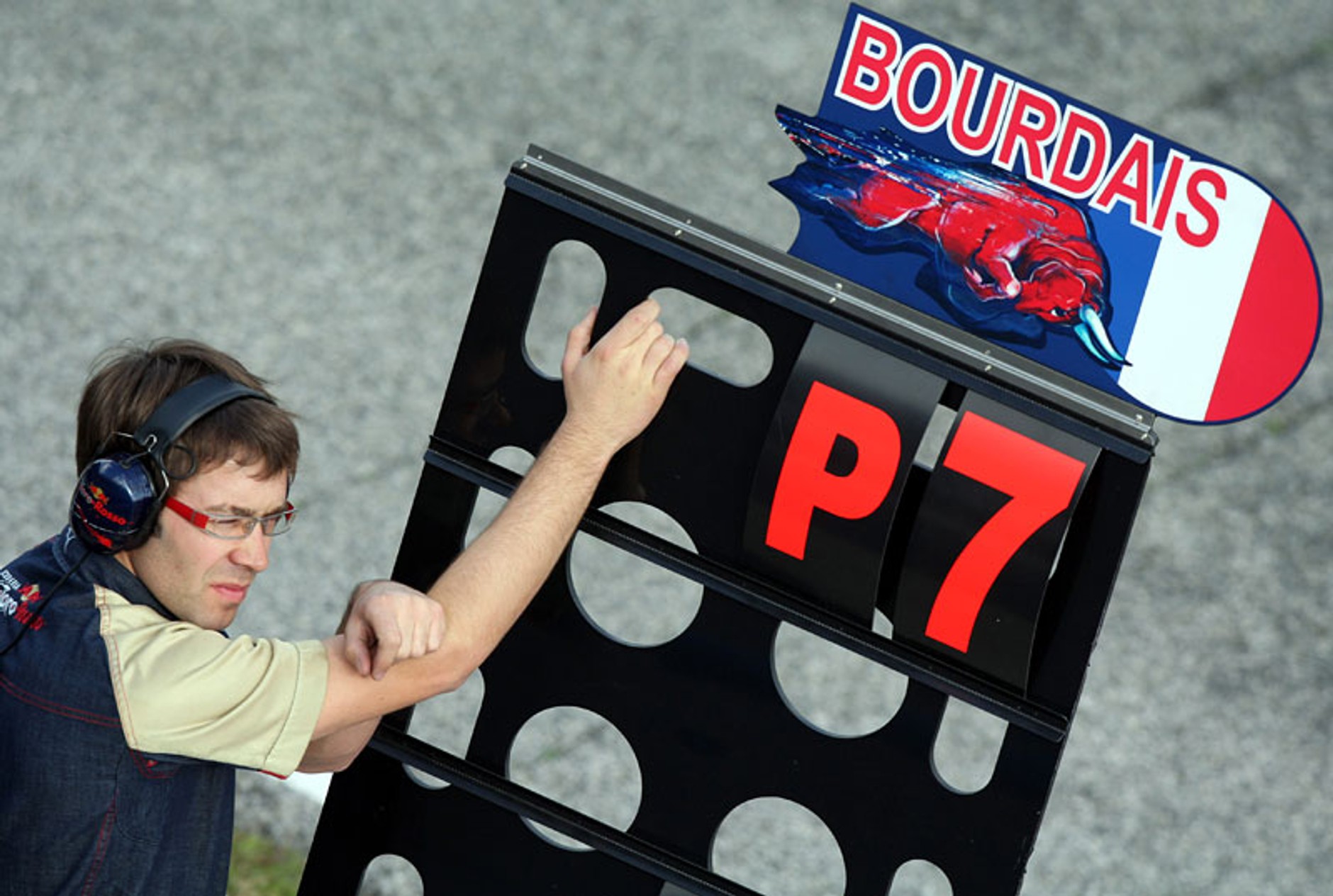 Formuła 1: Fernando Alonso pokazał klasę w Jerez (fotogaleria z testów)