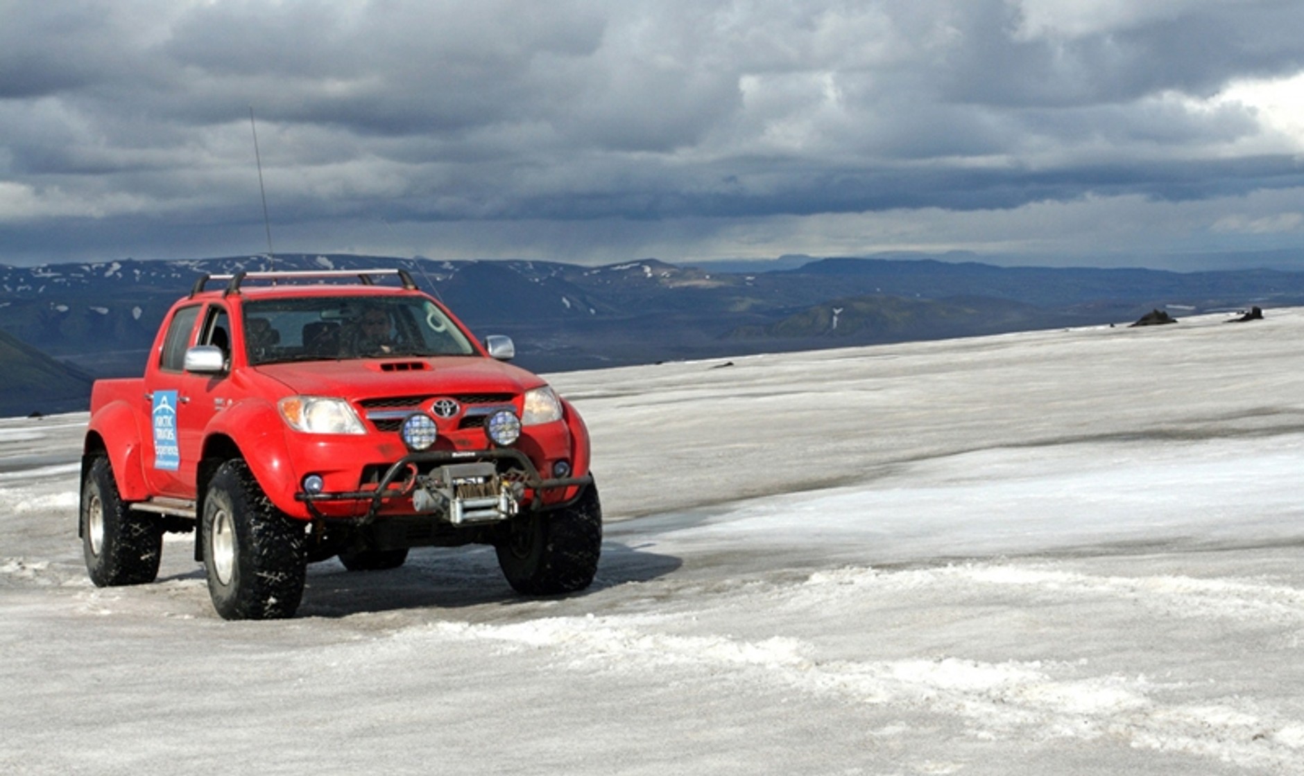 Toyota dowiezie cię na lodowiec