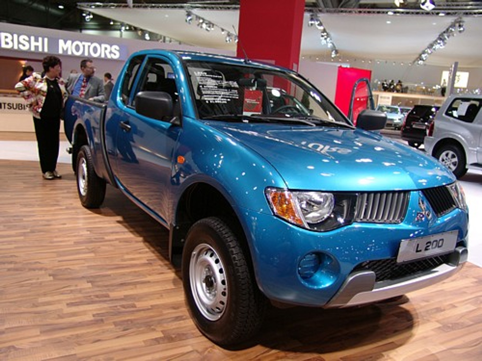 Samochody w cieniu piłki - AMI Lipsk