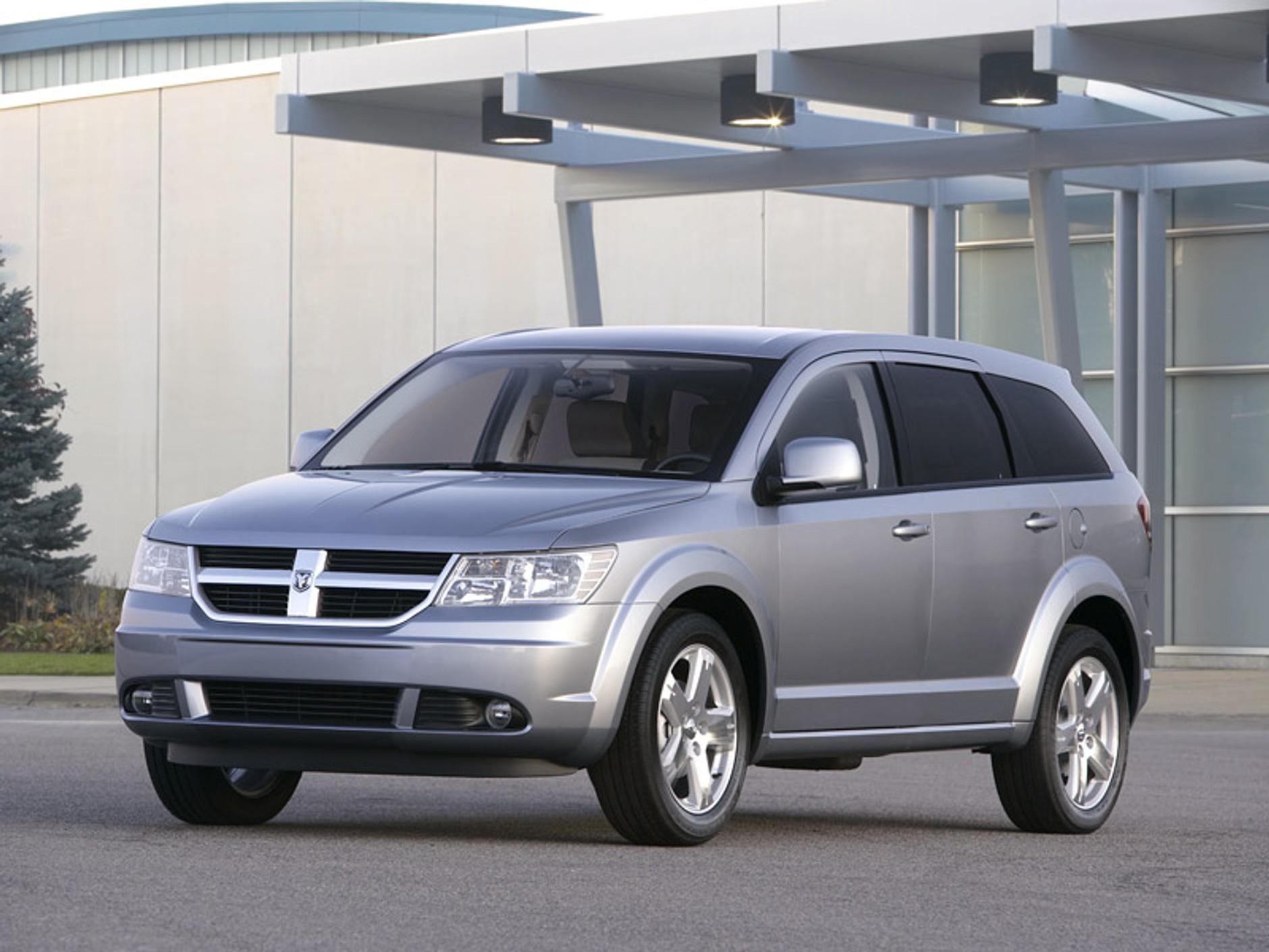 Genewa 2008: Dodge Journey - premiera europejskiej wersji produkcyjnej