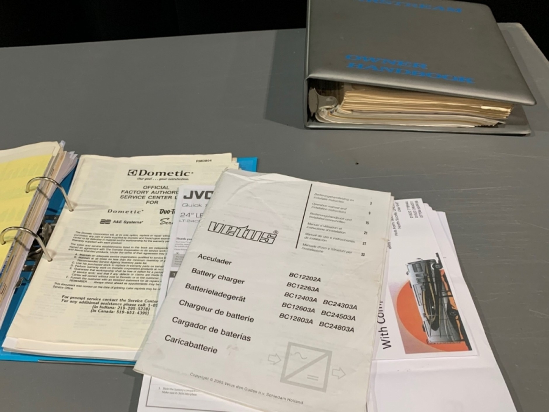 Airstream 350LE do kupienia na aukcji