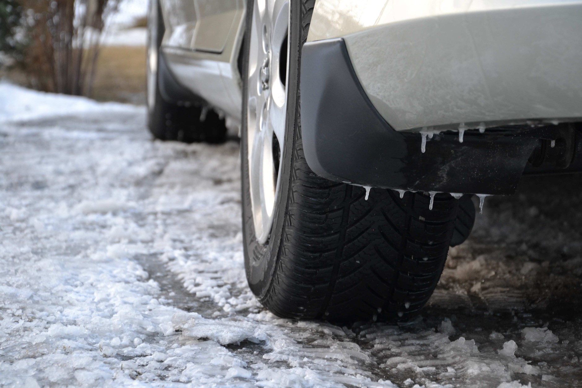 Oponiarskie przygotowania do zimy